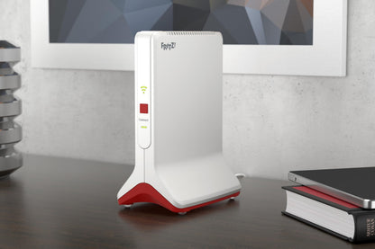 FRITZ!Repeater 6000 – Wi-Fi 6 Tri-Band Repeater mit bis zu 6.000 MBit/s & 2.5-LANk