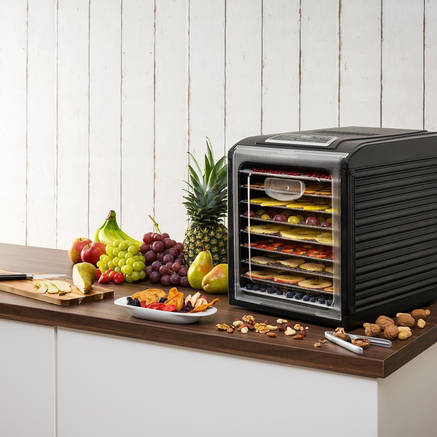 Klarstein Dörrautomat, Dörrgerät, Food Dehydrator, Dörrautomat aus Metall, Dehydrator Food Dryer, 9 Ablagen, 700 Watt, Touch-Display, Timer, Edelstahlheizelement, HotAir Circulation System, Schwarzk